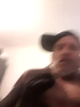 Snapshot of Verynaughtyx chatting on February 27, 2026, 4:40 pm Verynaughtyx online show from February 27, 2026, 4:40 pm