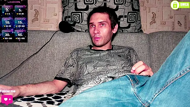 DavidCarroll online show from October 7, 2025, 4:52 pm