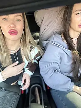 Emma Catt online show from April 15, 2026, 3:34 am