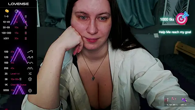 Snapshot of LiyaSilve chatting on February 27, 2025, 7:08 am LiyaSilve online show from February 27, 2025, 7:08 am