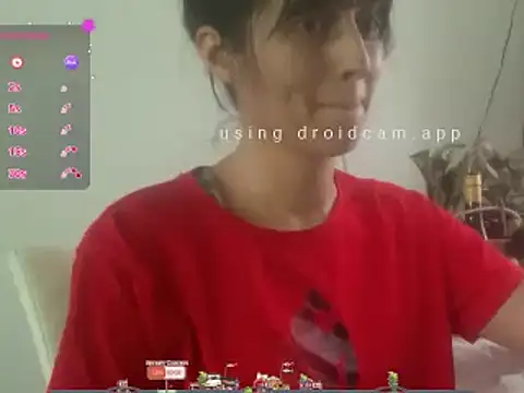 Snapshot of Moon_lunita chatting on February 3, 2025, 5:46 pm Moon lunita online show from February 3, 2025, 5:46 pm