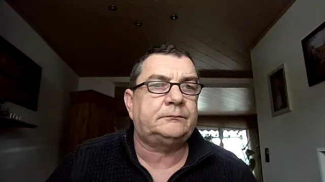 Snapshot of Nobbie444 chatting on February 2, 2026, 12:48 pm Nobbie444 online show from February 2, 2026, 12:48 pm