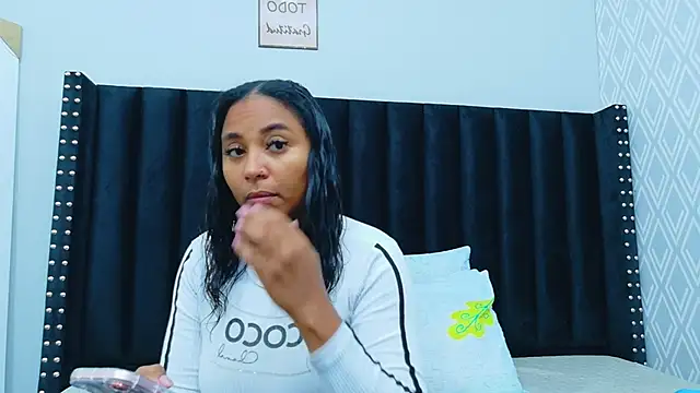 colombiamommy online show from February 24, 2026, 12:28 pm