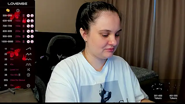 AlanaBrox online show from October 27, 2025, 12:17 pm