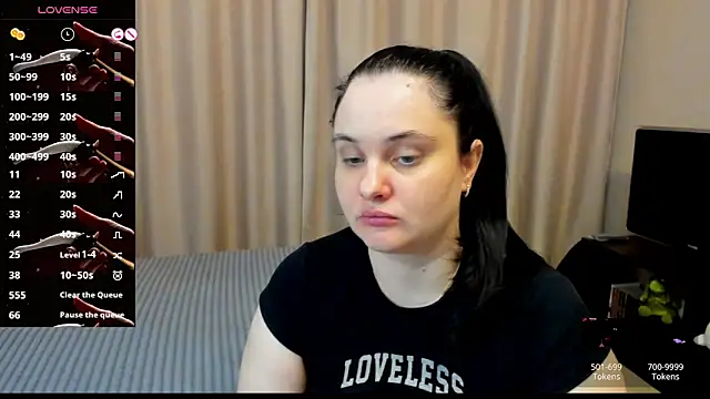 AlanaBrox online show from April 10, 2026, 6:15 pm