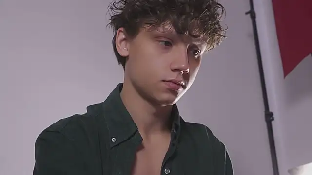 Nicky neal online show from September 14, 2025, 11:32 am