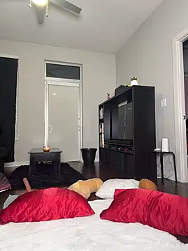 Snapshot of TilaTotti chatting on March 4, 2026, 2:08 am TilaTotti online show from March 4, 2026, 2:08 am