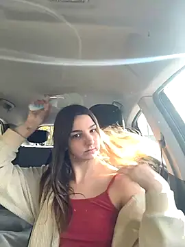 DoriDeluxe66 online show from October 24, 2025, 9:30 am