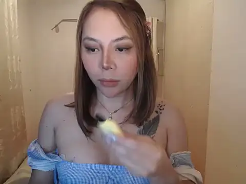 Snapshot of TIKOLGIRL chatting on February 20, 2026, 5:48 am TIKOLGIRL online show from February 20, 2026, 5:48 am