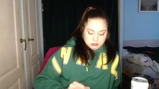 Snapshot of ryhhnnagold99 chatting on February 9, 2026, 2:37 pm ryhhnnagold99 online show from February 9, 2026, 2:37 pm