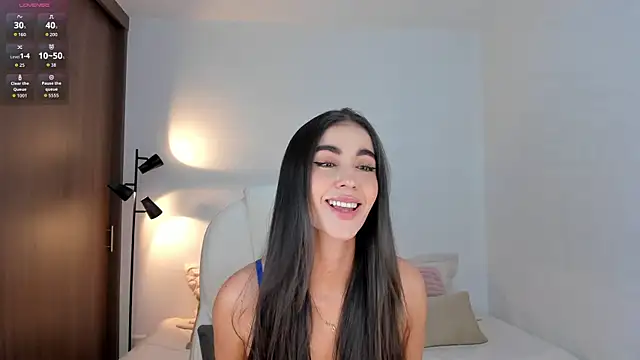 RebeccaBaxter online show from April 26, 2026, 6:38 pm