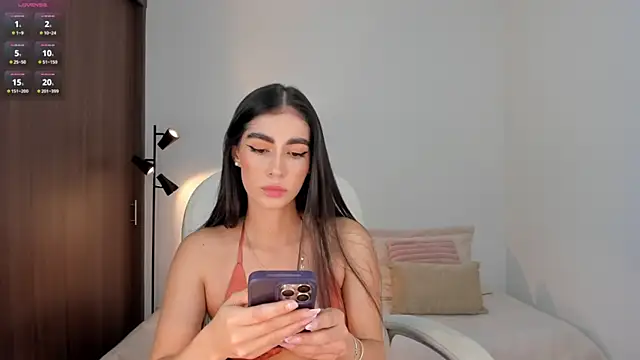 RebeccaBaxter online show from October 15, 2025, 12:20 am