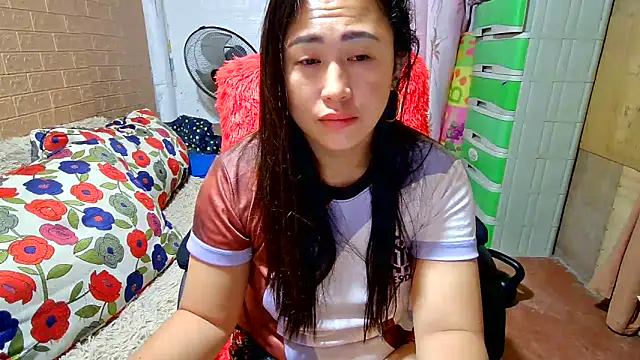 M e c e l online show from March 2, 2025, 9:08 pm