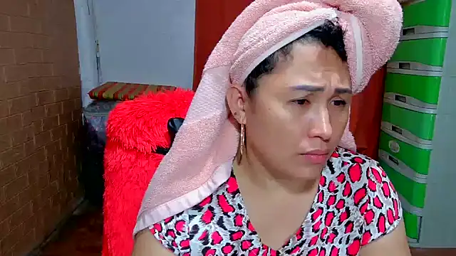 M e c e l online show from November 6, 2025, 11:58 am