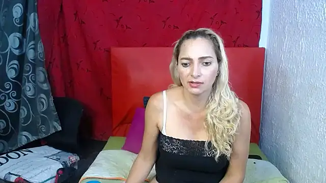 lili sweet777 online show from February 2, 2025, 9:45 pm