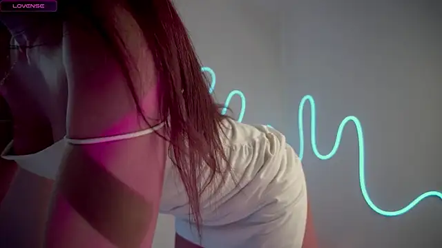 HannaMoom online show from December 22, 2024, 9:20 pm