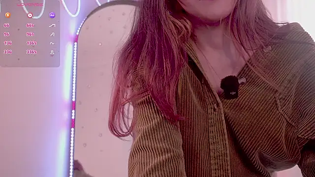 Snapshot of HannaMoom chatting on February 11, 2026, 10:09 pm HannaMoom online show from February 11, 2026, 10:09 pm