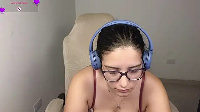 blue  moon  online show from January 10, 2026, 8:42 am