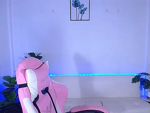 plysaithailand online show from October 3, 2025, 2:48 am