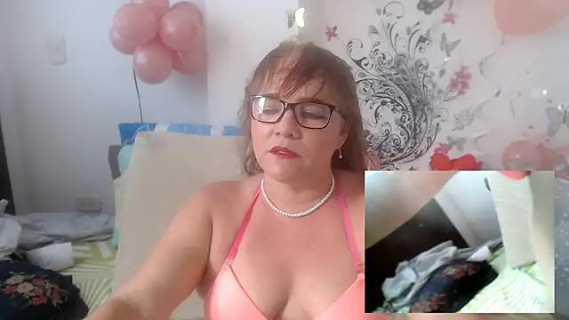 Snapshot of selenax2023 chatting on February 23, 2025, 3:08 pm selenax2023 online show from February 23, 2025, 3:08 pm