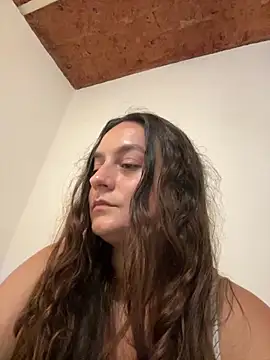 Snapshot of indierotic chatting on March 18, 2026, 4:26 am indierotic online show from March 18, 2026, 4:26 am