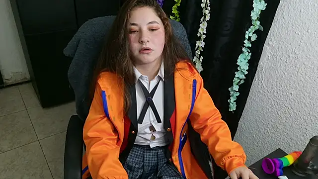 ann bronw online show from October 28, 2025, 1:06 am