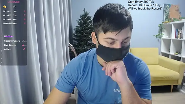 Snapshot of Tomguys chatting on December 5, 2025, 7:18 am Tomguys online show from December 5, 2025, 7:18 am