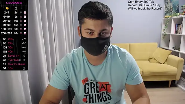 Snapshot of Tomguys chatting on October 27, 2025, 11:22 am Tomguys online show from October 27, 2025, 11:22 am