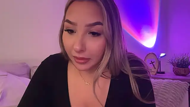 Snapshot of lustfulsmiles chatting on April 30, 2026, 12:01 pm lustfulsmiles online show from April 30, 2026, 12:01 pm