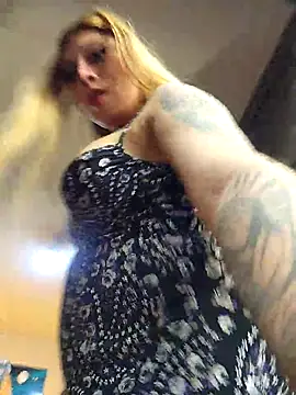 Asian SandraTS margo online show from February 5, 2026, 11:22 pm