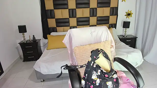 BarbieKano online show from December 1, 2025, 11:49 pm