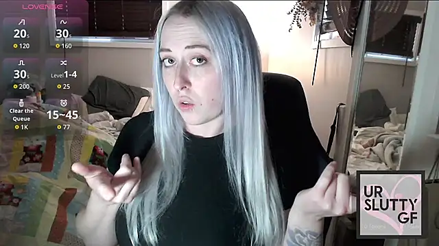 ursluttygf online show from November 14, 2025, 10:13 pm