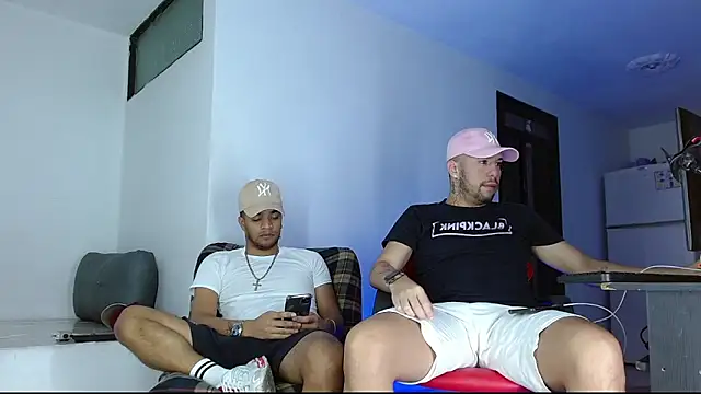 oscar22 cm online show from January 21, 2025, 2:26 pm