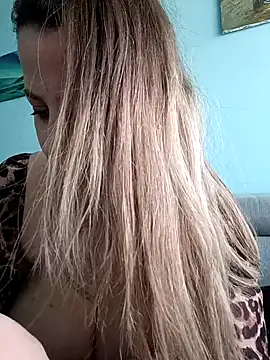Emma96 hot online show from February 12, 2025, 11:18 am