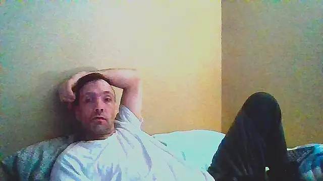 Snapshot of JoJoMonroe84 chatting on February 9, 2026, 3:37 am JoJoMonroe84 online show from February 9, 2026, 3:37 am