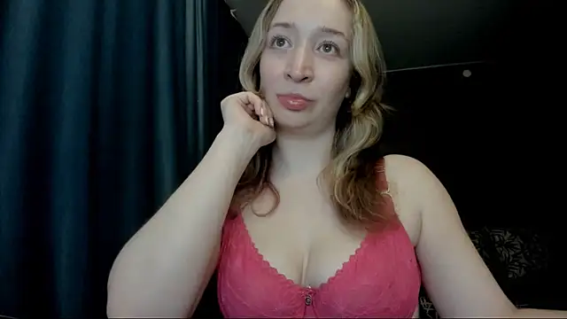 Snapshot of Eva_Rikchter chatting on February 23, 2026, 9:26 pm Eva Rikchter online show from February 23, 2026, 9:26 pm