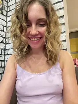 Snapshot of Chel_sea_ chatting on December 21, 2024, 11:34 pm Chel sea online show from December 21, 2024, 11:34 pm