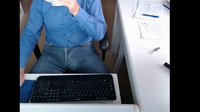 Snapshot of dutchpornking chatting on September 9, 2025, 6:45 am dutchpornking online show from September 9, 2025, 6:45 am