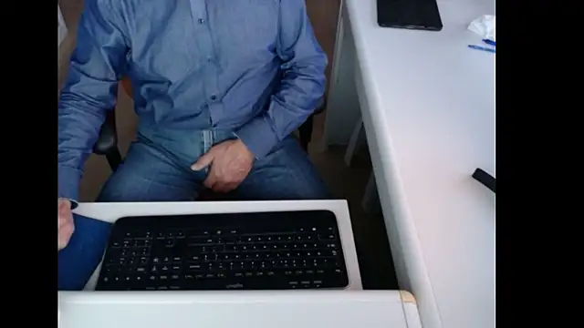 dutchpornking online show from October 20, 2025, 6:48 am