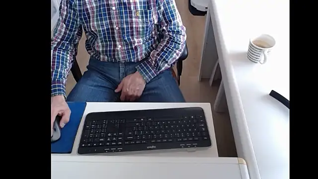Snapshot of dutchpornking chatting on March 16, 2025, 8:10 am dutchpornking online show from March 16, 2025, 8:10 am