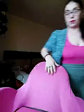 Snapshot of Chriss_Tinaa chatting on February 4, 2025, 6:04 am Chriss Tinaa online show from February 4, 2025, 6:04 am