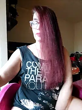 Snapshot of Chriss_Tinaa chatting on March 14, 2025, 8:53 am Chriss Tinaa online show from March 14, 2025, 8:53 am