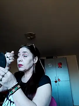 Snapshot of Chriss_Tinaa chatting on March 5, 2025, 9:27 am Chriss Tinaa online show from March 5, 2025, 9:27 am