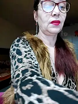 Snapshot of Chriss_Tinaa chatting on February 16, 2025, 5:37 am Chriss Tinaa online show from February 16, 2025, 5:37 am