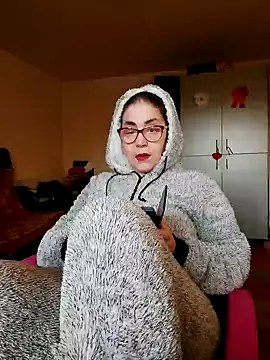 Snapshot of Chriss_Tinaa chatting on February 11, 2025, 6:19 am Chriss Tinaa online show from February 11, 2025, 6:19 am