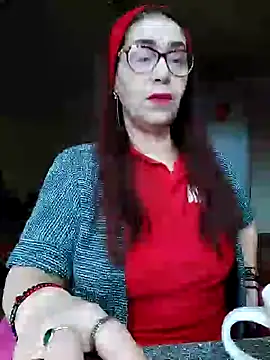 Snapshot of Chriss_Tinaa chatting on February 7, 2025, 6:24 am Chriss Tinaa online show from February 7, 2025, 6:24 am