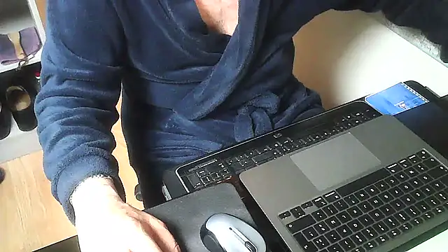 DUDURAxh online show from March 4, 2026, 8:00 am