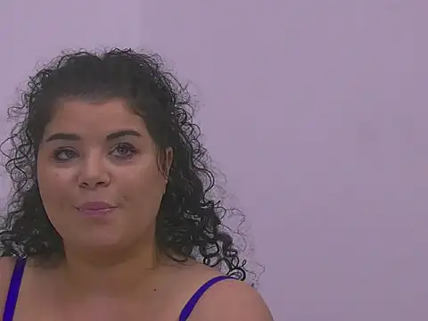 BustyMadison online show from November 3, 2025, 2:09 pm