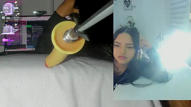 sofi velez online show from January 8, 2026, 5:08 pm