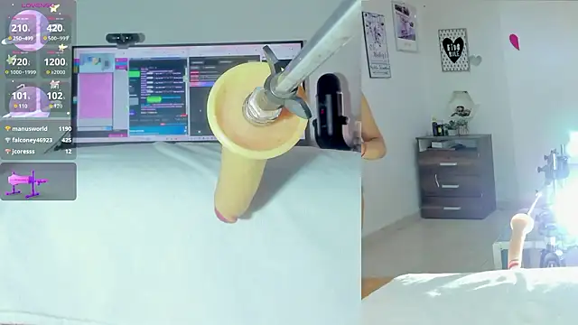 sofi velez online show from February 4, 2026, 5:08 pm